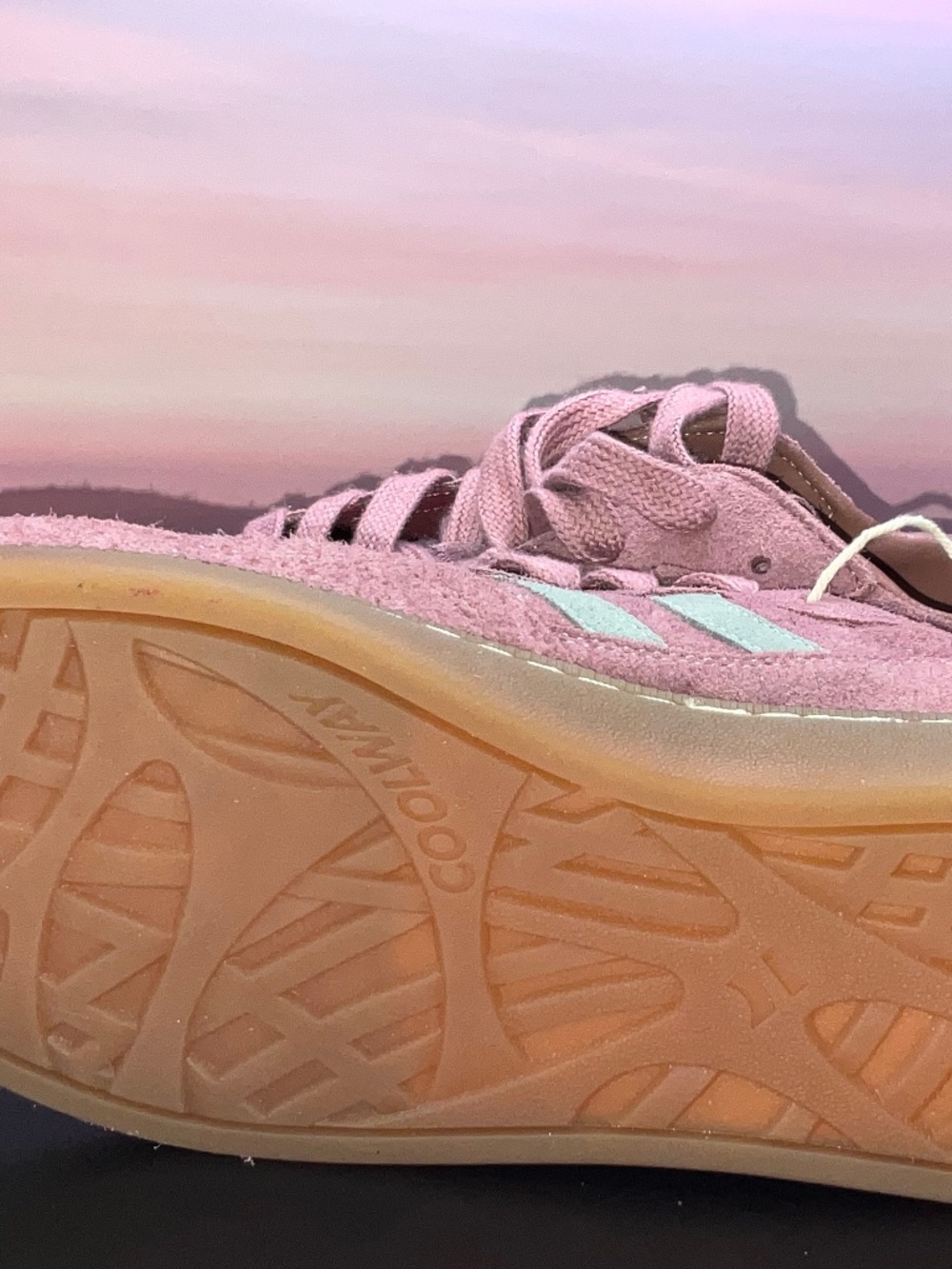 Coolway GOAL Pink Suede Sneakers. Men’s 11/EU 45. NWOT/Box.